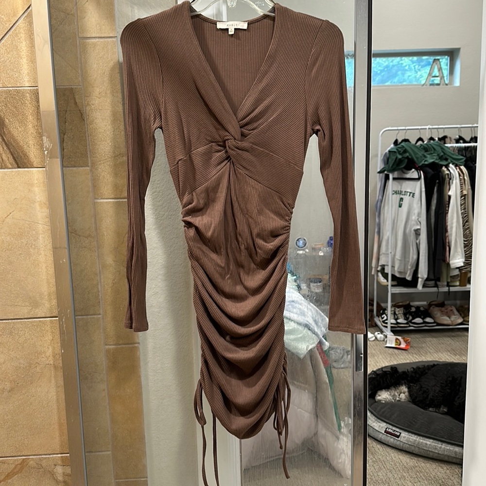 Women’s dress